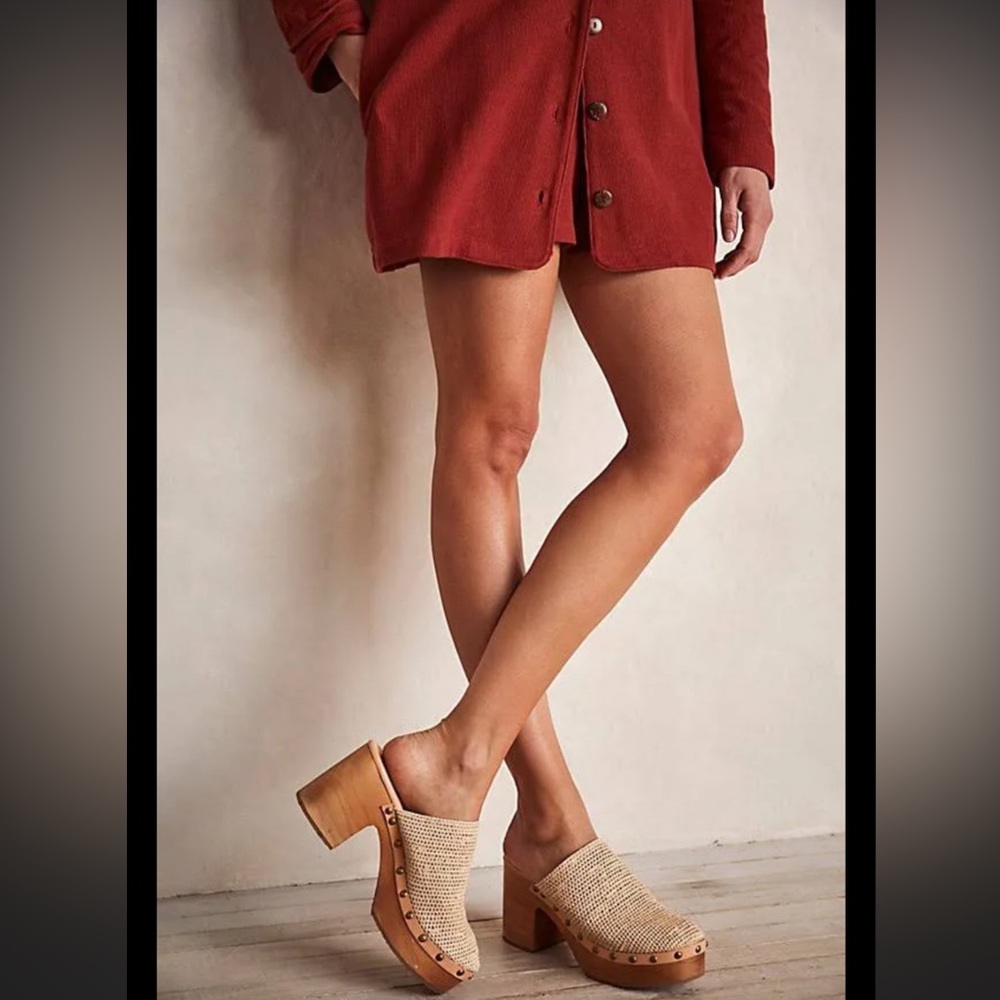 Free People Claudia Crochet Clog size 40 (US 9.5)
